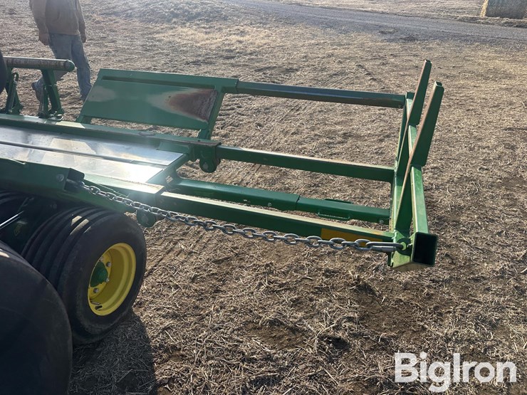 2019-john-deere-560m-image-20