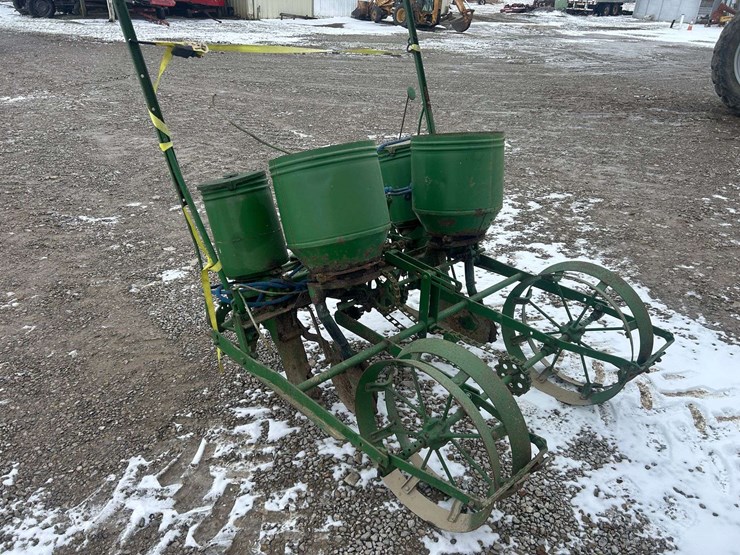 john-deere-2-image-3