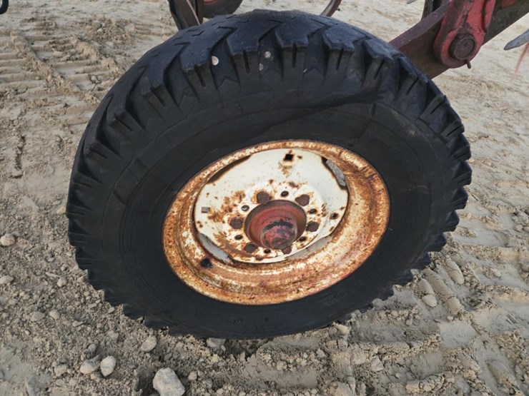 international-10-image-4