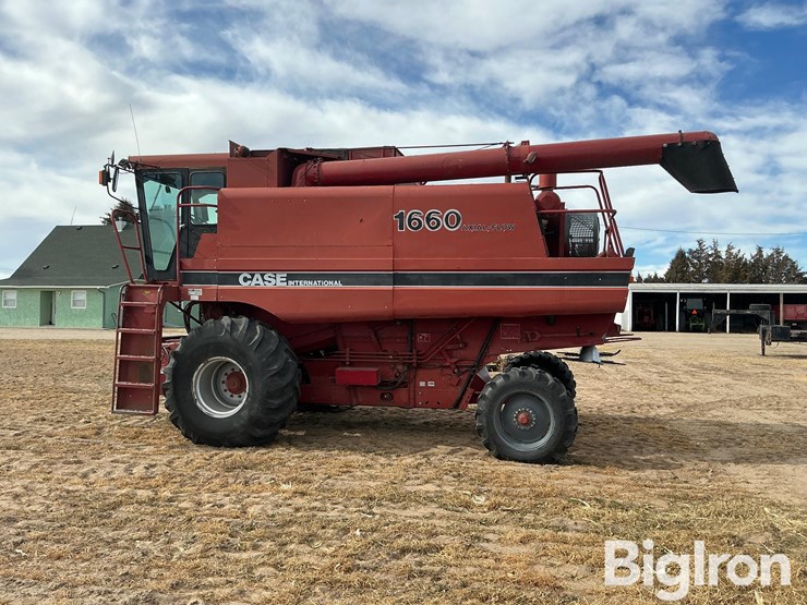 1986-case-ih-1660-image-8