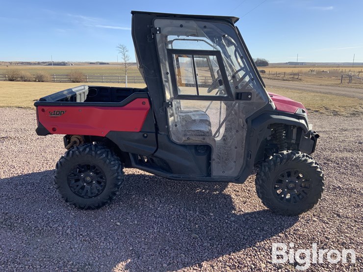 2020-pioneer-1000-image-4