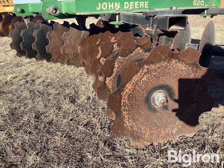 john-deere-620-image-20