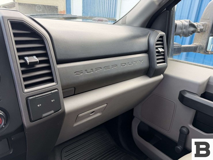 2019-ford-f350-image-22