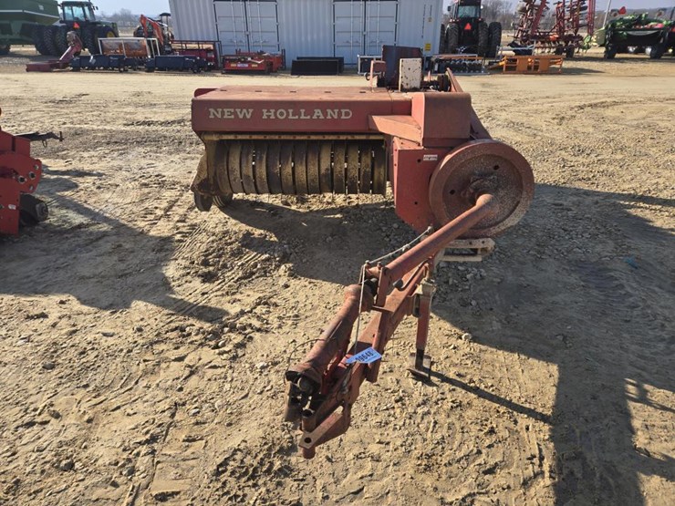 new-holland-269-image-2