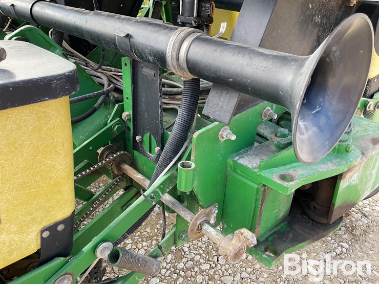 john-deere-1760-image-18