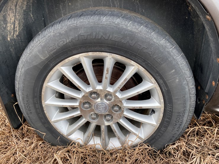 2012-buick-enclave-image-15