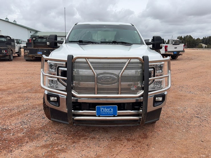 2022-ford-f250-image-8