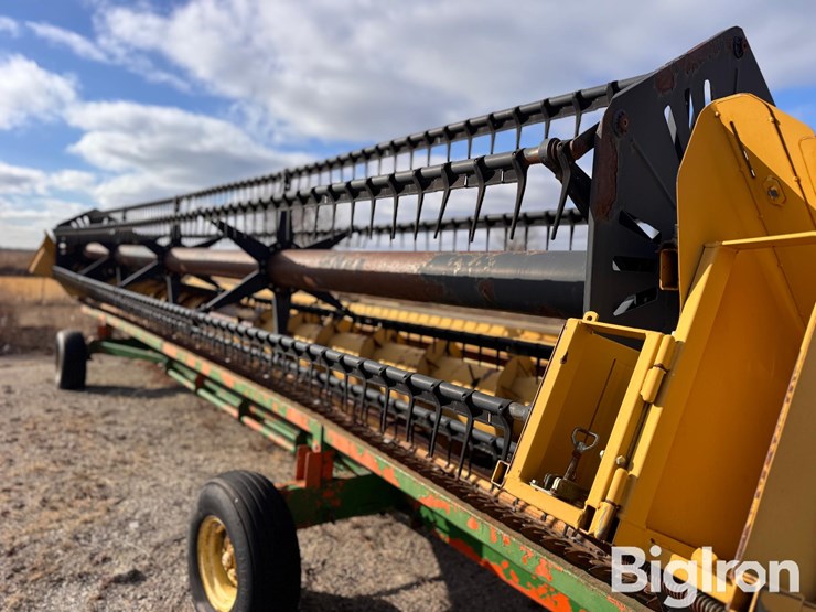 caterpillar-f30-image-15