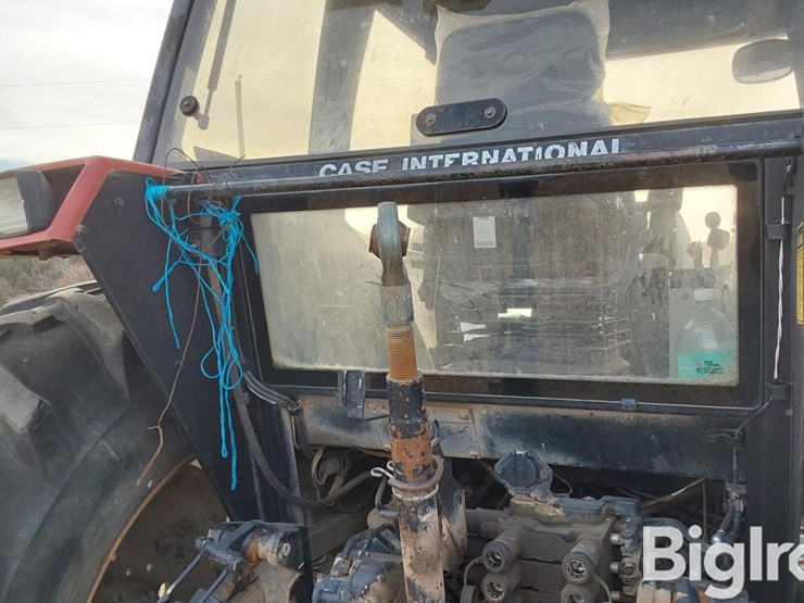 1990-case-ih-5140-image-18