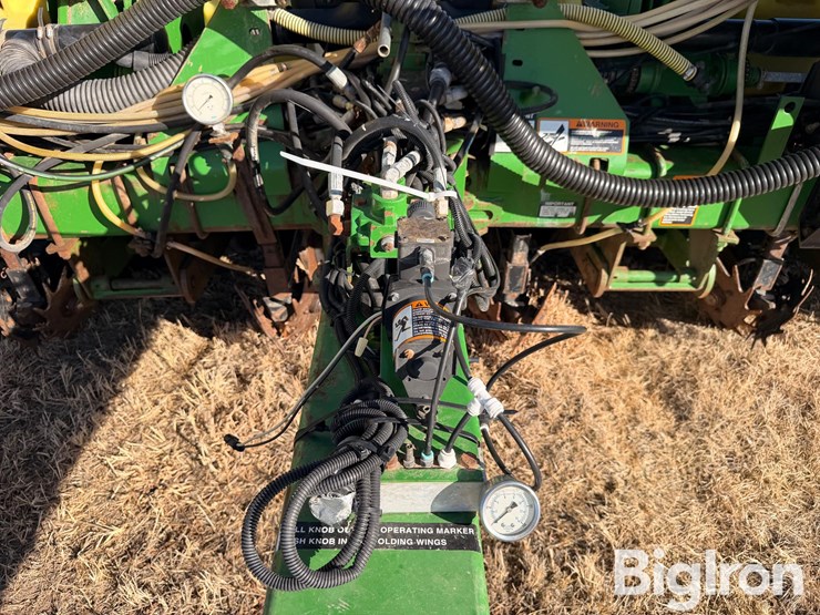 2008-john-deere-1760-image-16