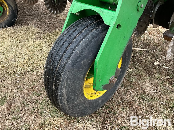 john-deere-1780-image-17