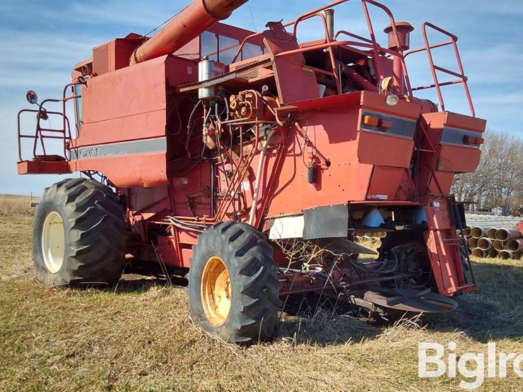 1985-case-ih-1480-image-10