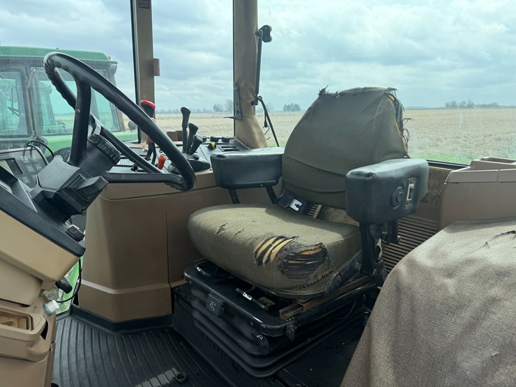 1998-john-deere-7810-image-47