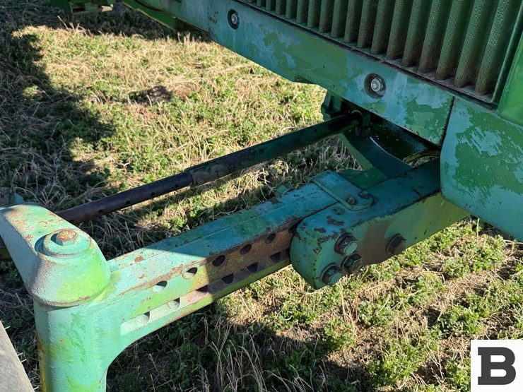 1984-john-deere-4840-image-46