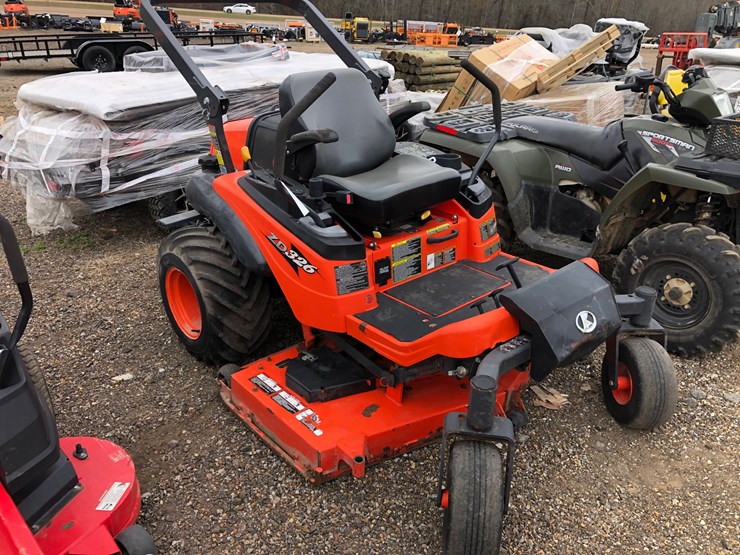 kubota-zd326-image-2