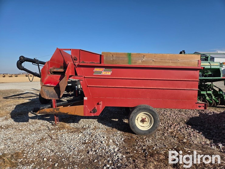 kelly-ryan-4x10-image-8