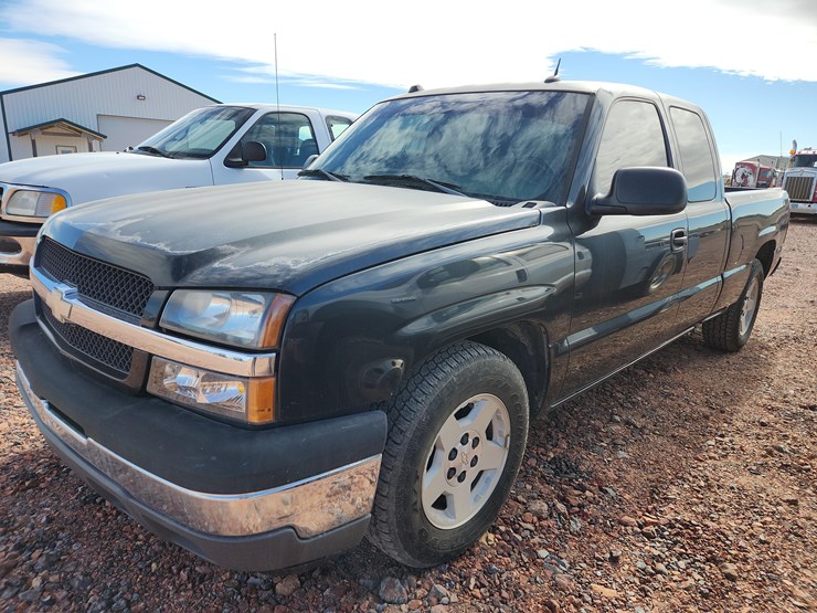 2005-chevrolet-silverado-1500-image-24