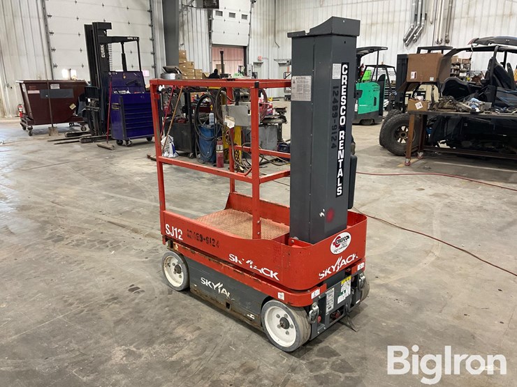 2016-skyjack-sj12-image-3