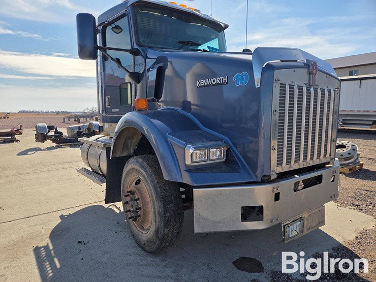 2002-kenworth-t800-image-3