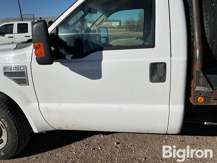 2008-ford-f250-xl-image-13