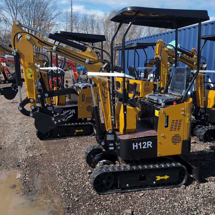 CFG Industrial Mini Excavator - H12R
