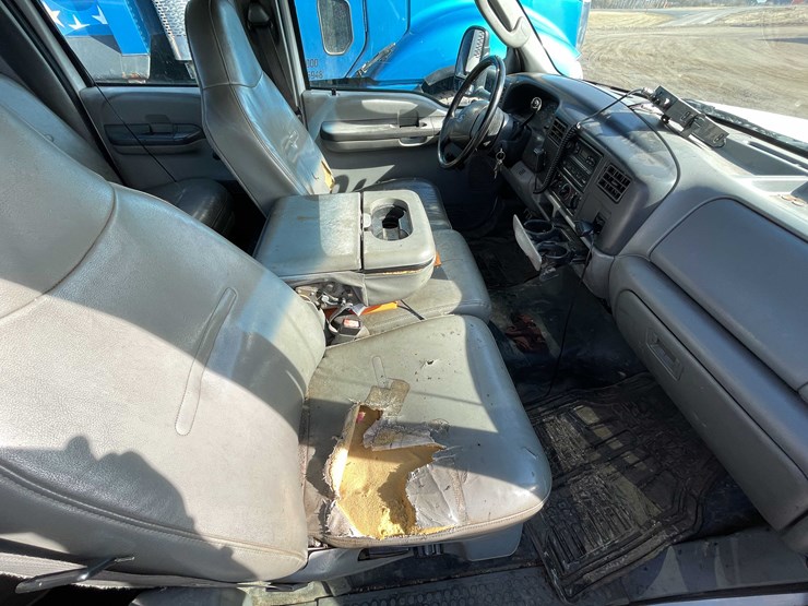 2003-ford-f350-image-55