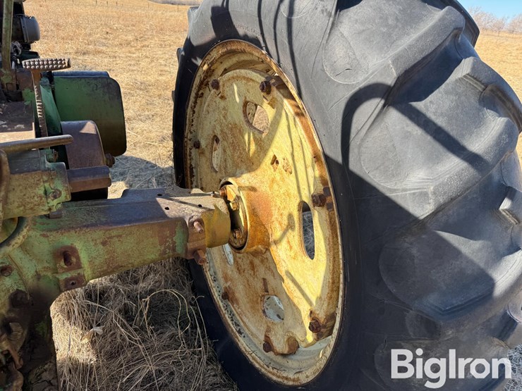 1955-john-deere-60-image-17