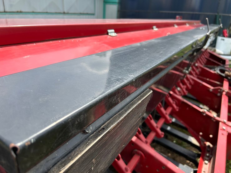 case-ih-5100-image-3