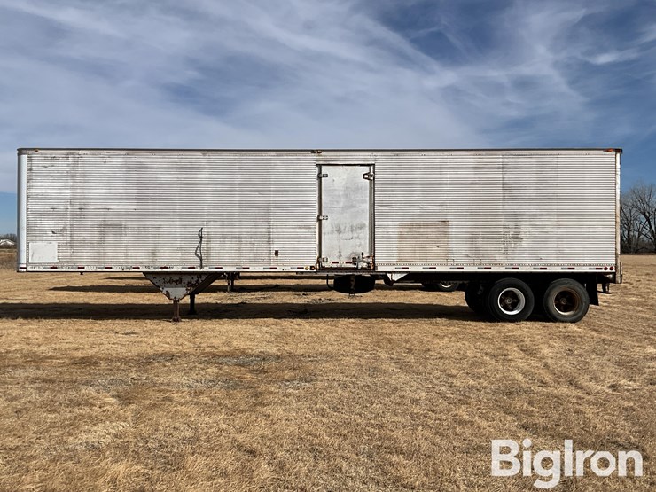 1967-trailmobile-trailer-image-8