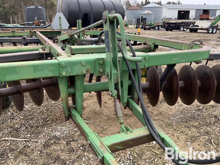 john-deere-215-image-12