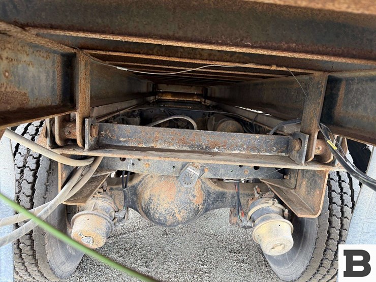 1991-ford-lnt9000-image-32