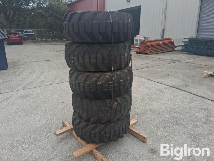 galaxy-12-16.5-tires-&-rims-image-1