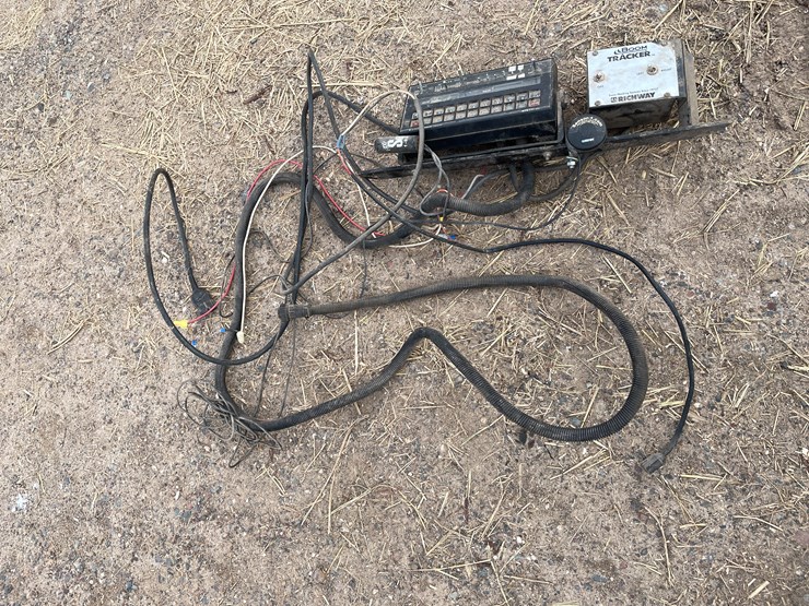 #1062-•-miller-pro-60'-sprayer-(somerset,-wi)-image-6