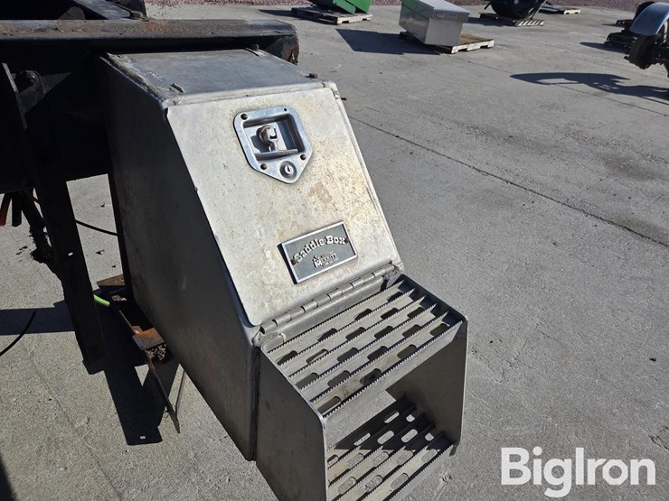 2002-kenworth-t800-image-10