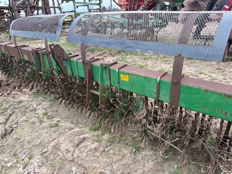 john-deere-400-image-23