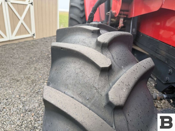 1996-case-ih-5240-image-38