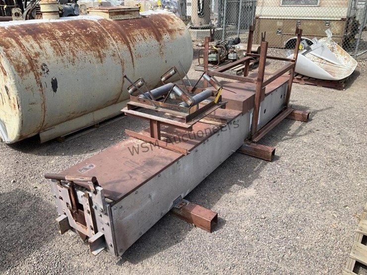 knudson-1700-k-gutter-machine-image-1