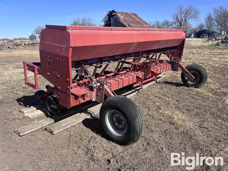 case-ih-5400-image-3