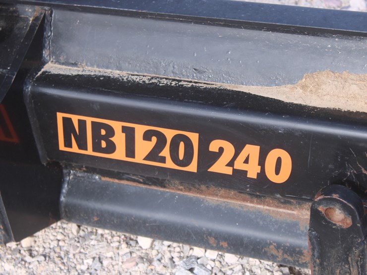 #2053-•-2019-bison-7ft-blade-image-14