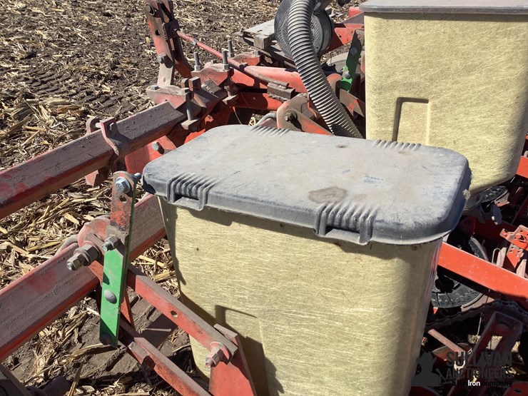 allis-chalmers-planter-image-11