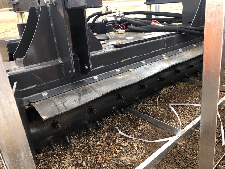 #18-•-72”-skid-steer-power-rake-image-3