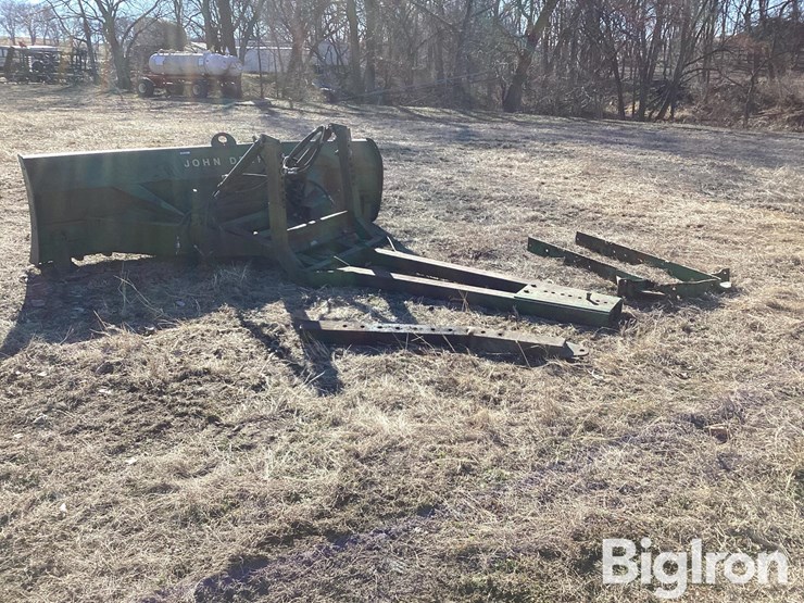 john-deere-10-image-7