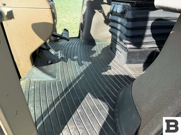 2010-john-deere-7930-image-71