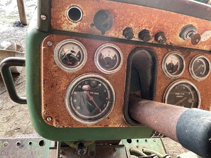 oliver-1750-image-31