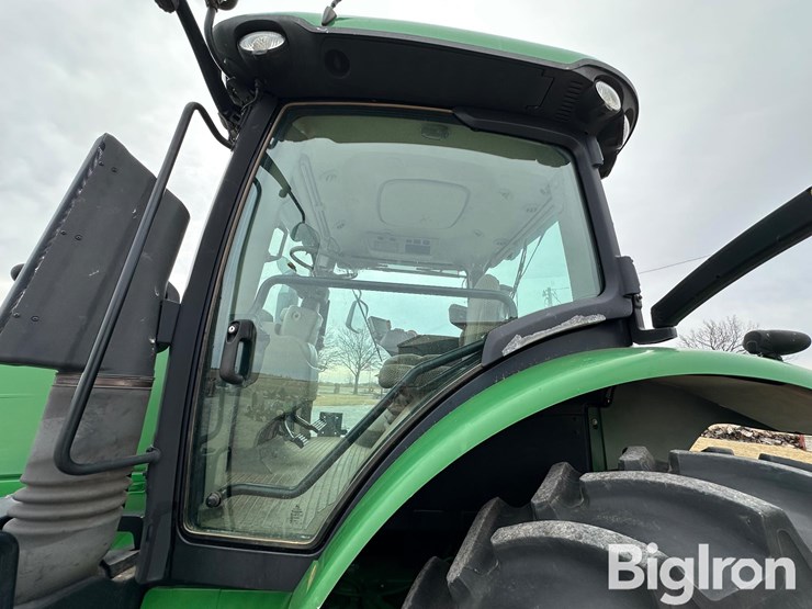 2015-john-deere-7210r-image-17
