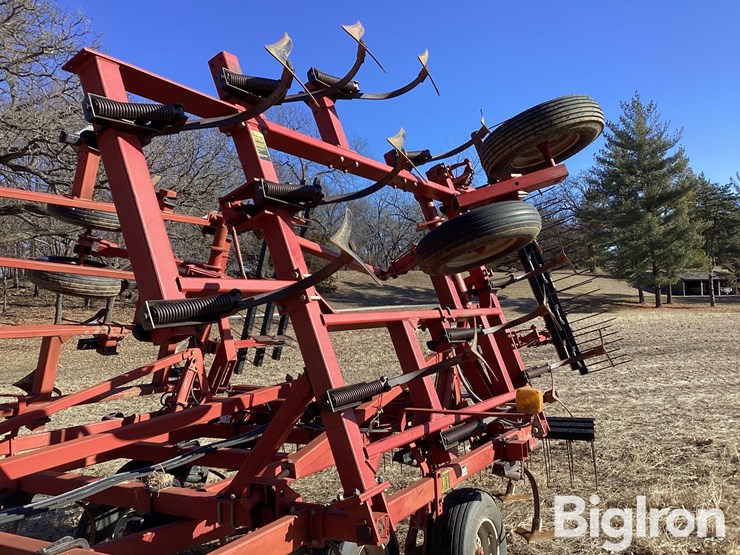 case-ih-4300-image-14