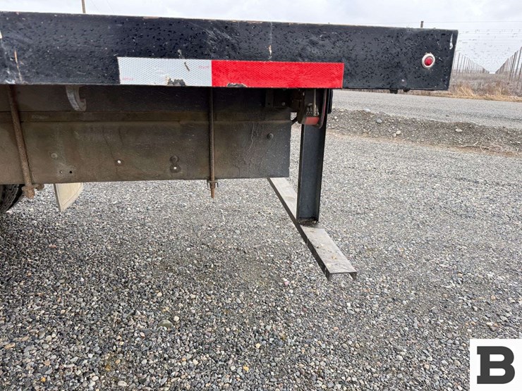 2007-international-durastar-4400-image-25