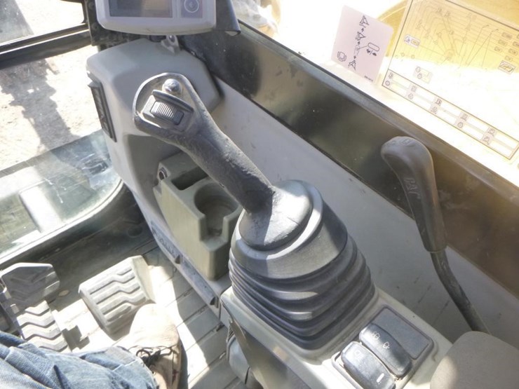 caterpillar-308e2-cr-image-23