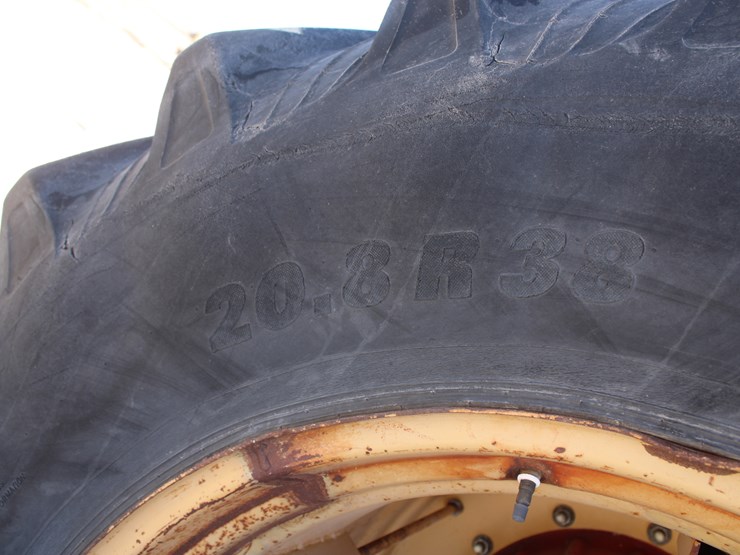 1980-versatile-875-image-53