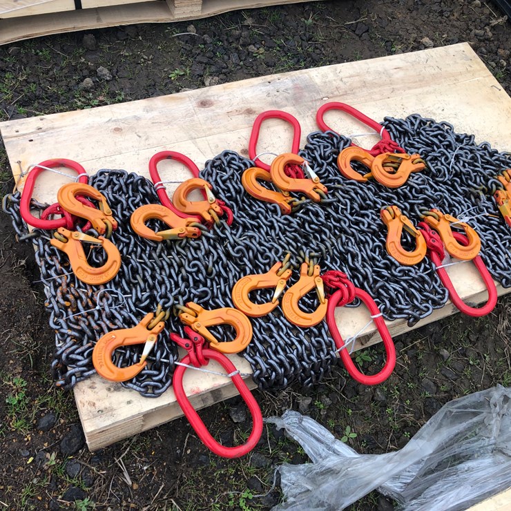 #29 • (8) DOUBLE CHAIN SLINGS